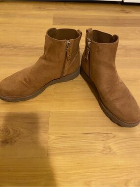 Dr. Scholl’s Maryland Ankle Boot, camel, size 9, great condition